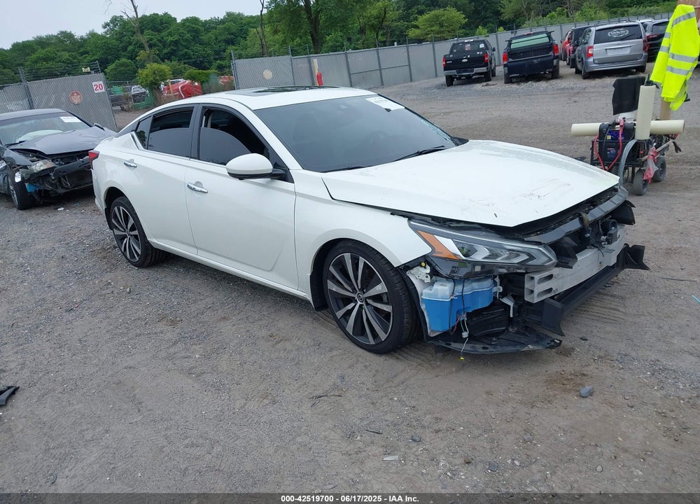 2020 NISSAN ALTIMA PLATINUM INTELLIGENT AWD VIN: 1N4BL4FW5LC165859