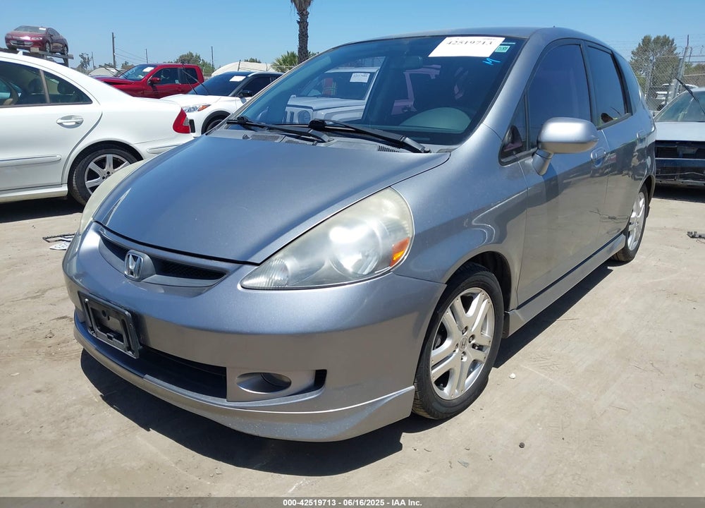 2007 HONDA FIT VIN: JHMGD38617S006335