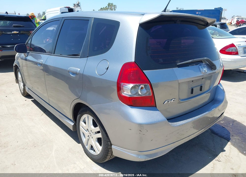 2007 HONDA FIT VIN: JHMGD38617S006335