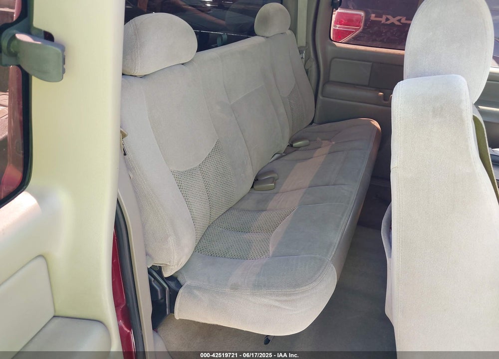 2004 CHEVROLET SILVERADO 1500 LS VIN: 1GCEC19X64Z337728