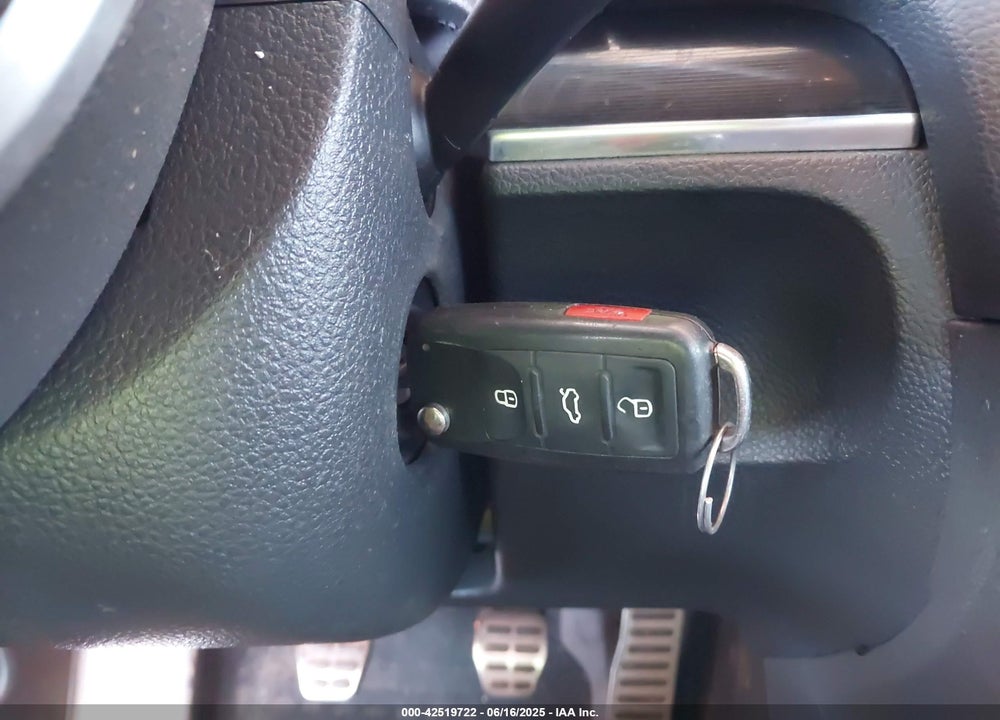 2010 VOLKSWAGEN GTI 2-DOOR VIN: WVWEV7AJ4AW425002