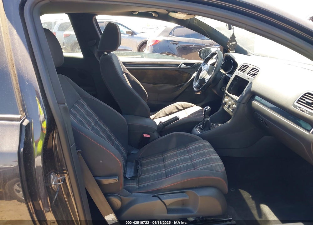 2010 VOLKSWAGEN GTI 2-DOOR VIN: WVWEV7AJ4AW425002