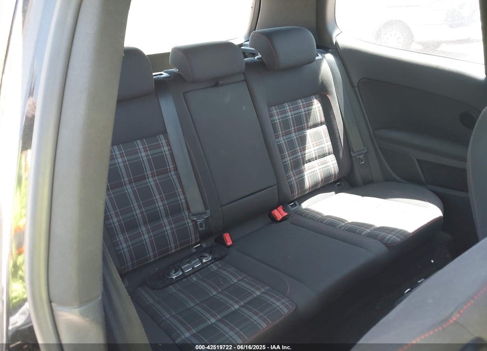 2010 VOLKSWAGEN GTI 2-DOOR VIN: WVWEV7AJ4AW425002