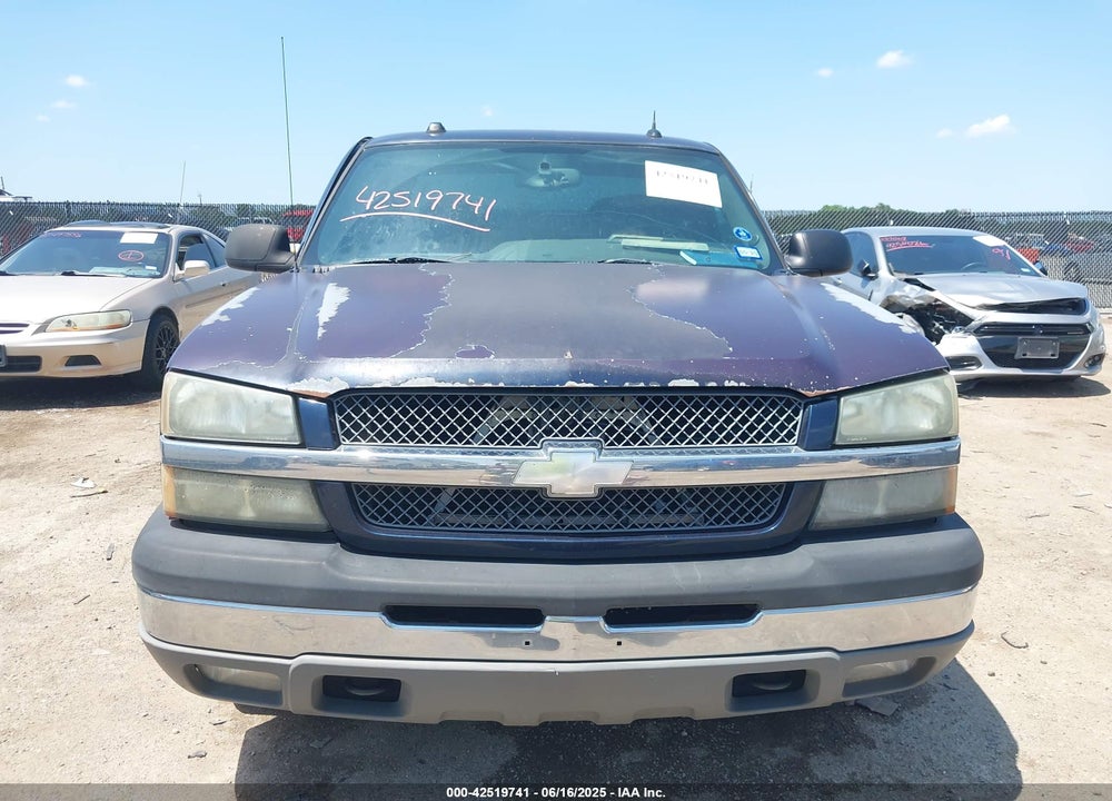 2005 CHEVROLET SILVERADO 1500 LS VIN: 2GCEC19T551197663
