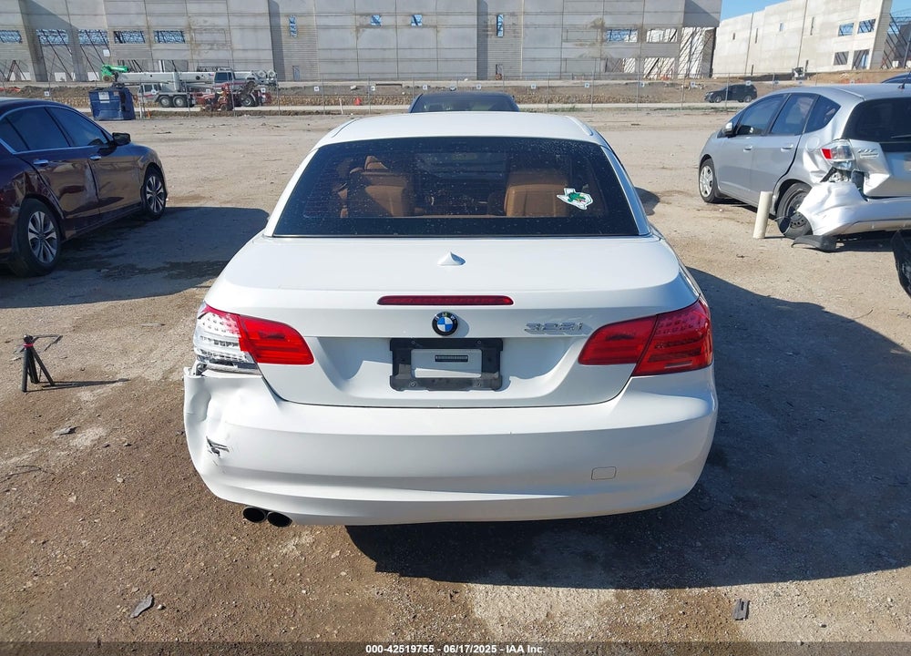 2011 BMW 3 SERIES VIN: WBADW3C51BE539299