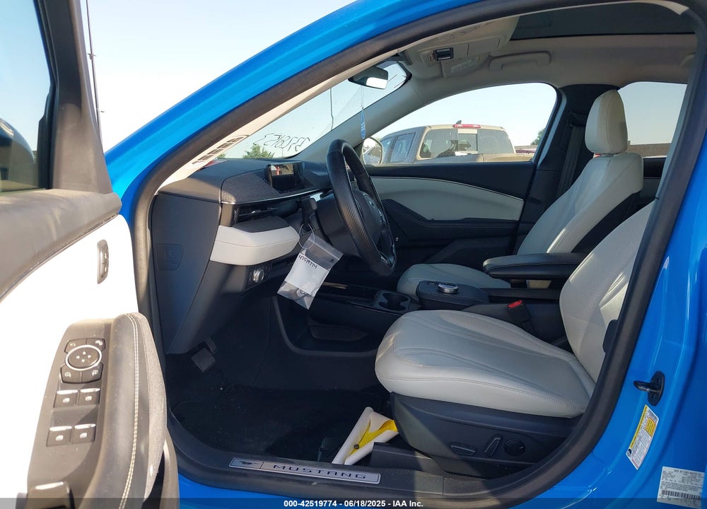 2022 FORD MUSTANG MACH-E VIN: 3FMTK3R74NMA19496