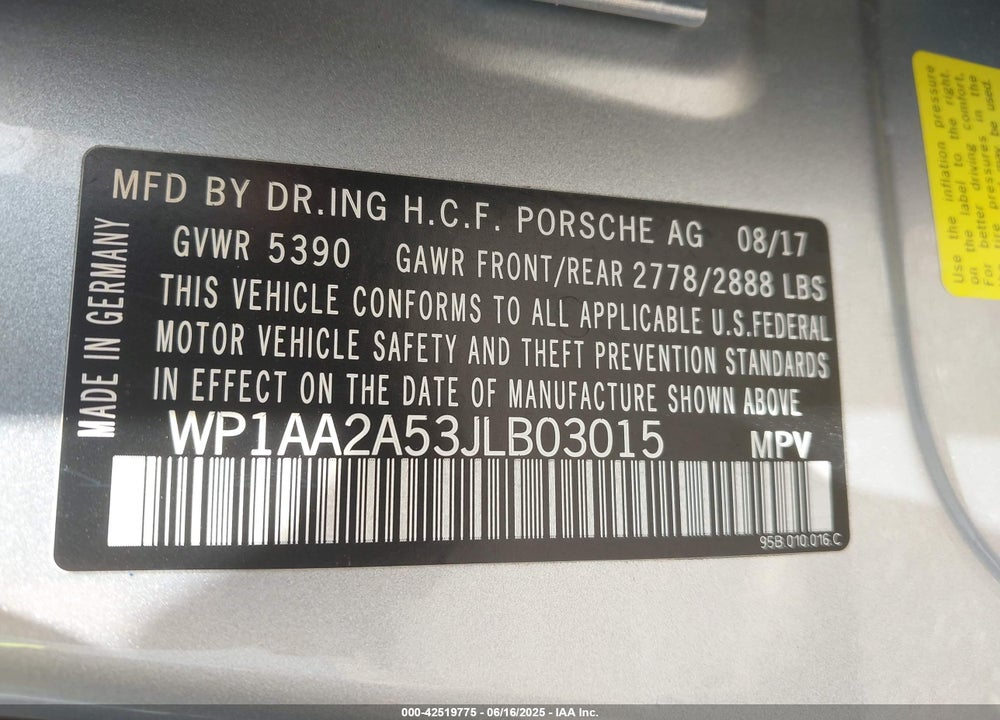 2018 PORSCHE MACAN VIN: WP1AA2A53JLB03015