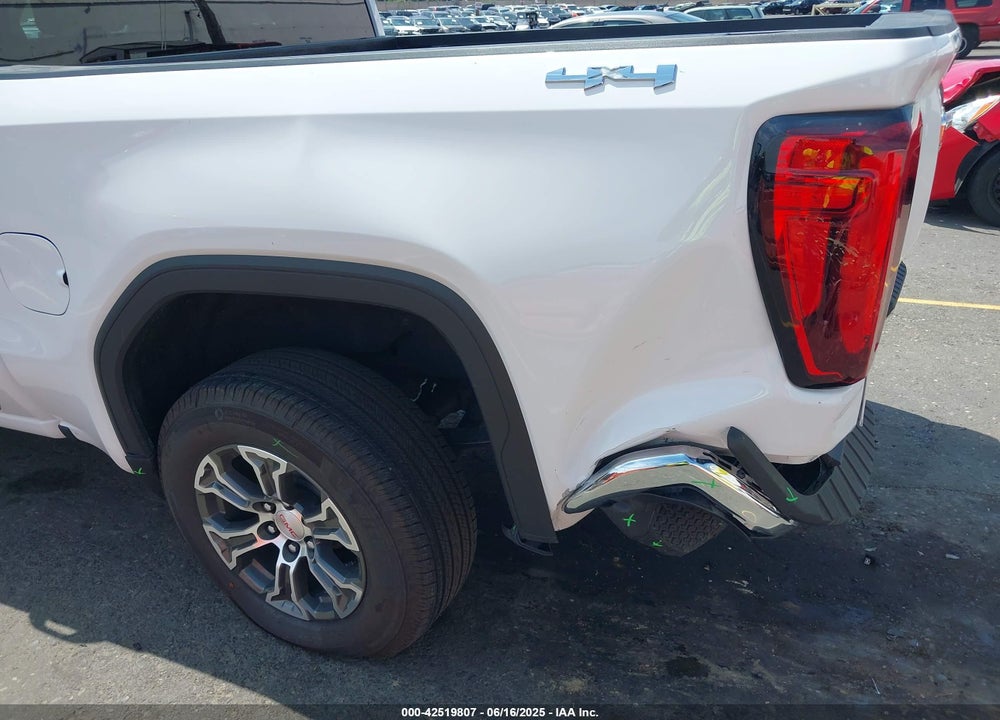 2025 GMC SIERRA 1500 4WD SHORT BOX SLT VIN: 1GTUUDED9SZ244849
