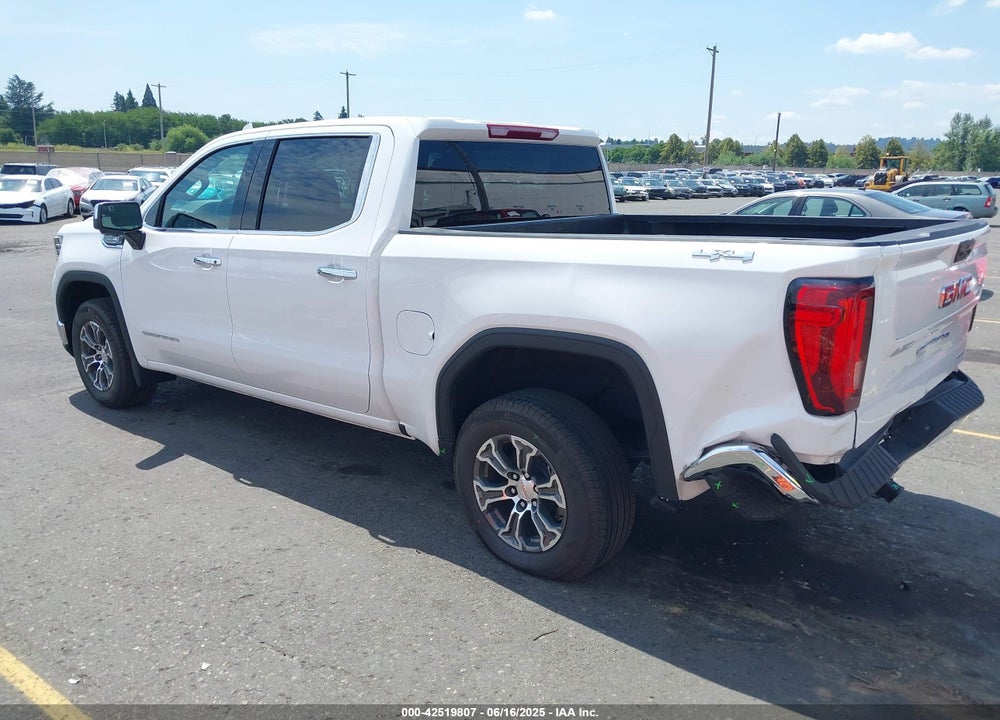 2025 GMC SIERRA 1500 4WD SHORT BOX SLT VIN: 1GTUUDED9SZ244849