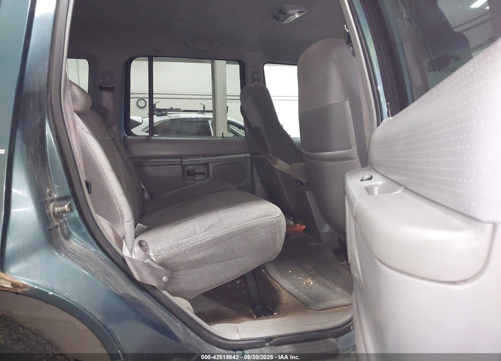 1997 FORD EXPLORER VIN: 1FMDU34X3VUC64579