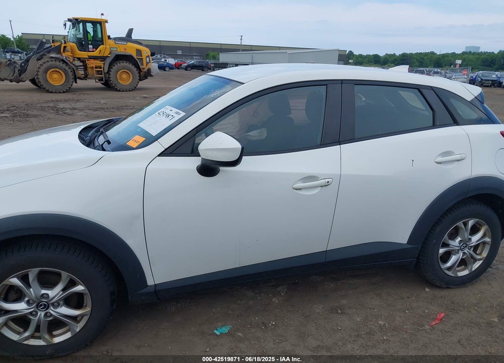 2017 MAZDA CX-3 VIN: JM1DKFB79H0155375
