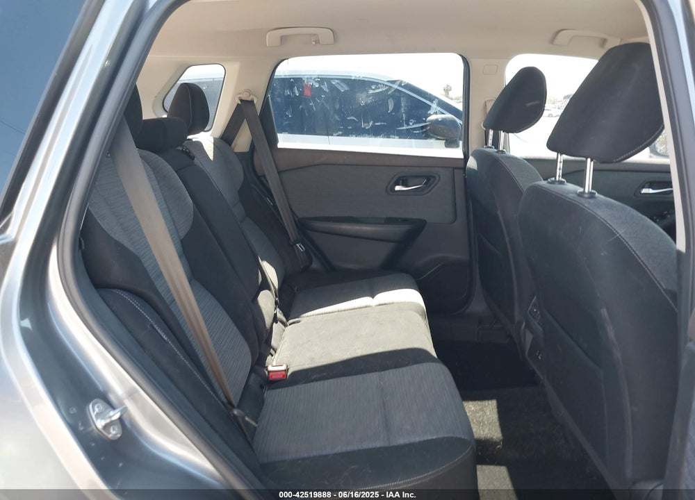 2021 NISSAN ROGUE VIN: JN8AT3BB9MW220191