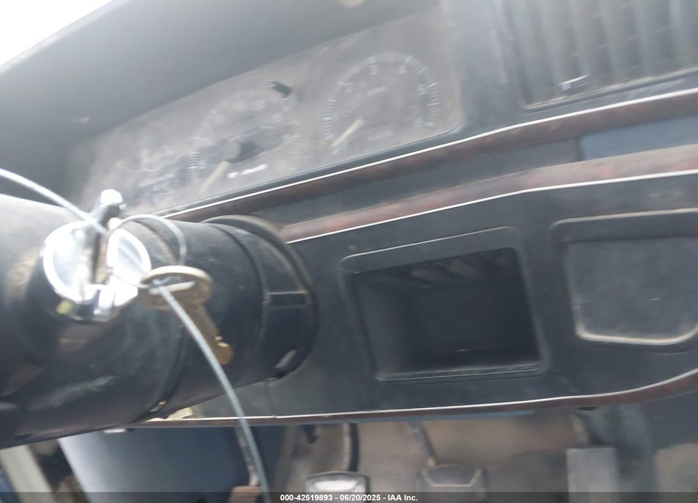 1988 FORD F150 VIN: 2FTEF14Y6JCA33783