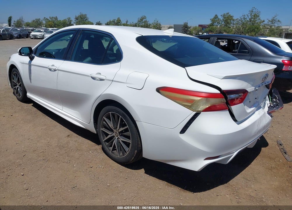 2021 TOYOTA CAMRY VIN: 4T1G11AK4MU594264