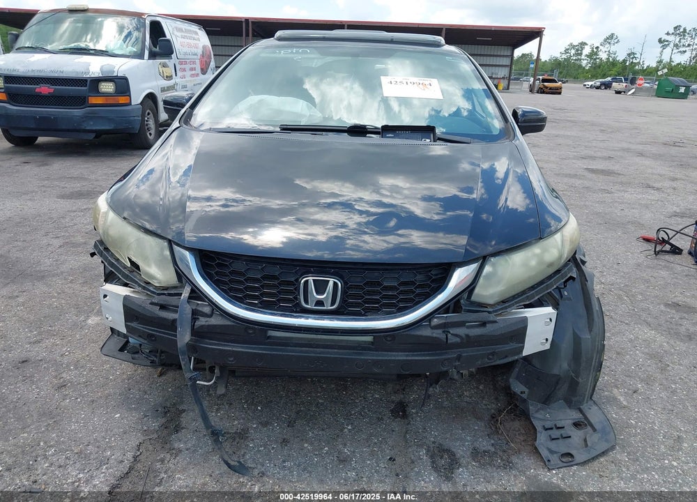 2014 HONDA CIVIC VIN: 19XFB2F82EE040012