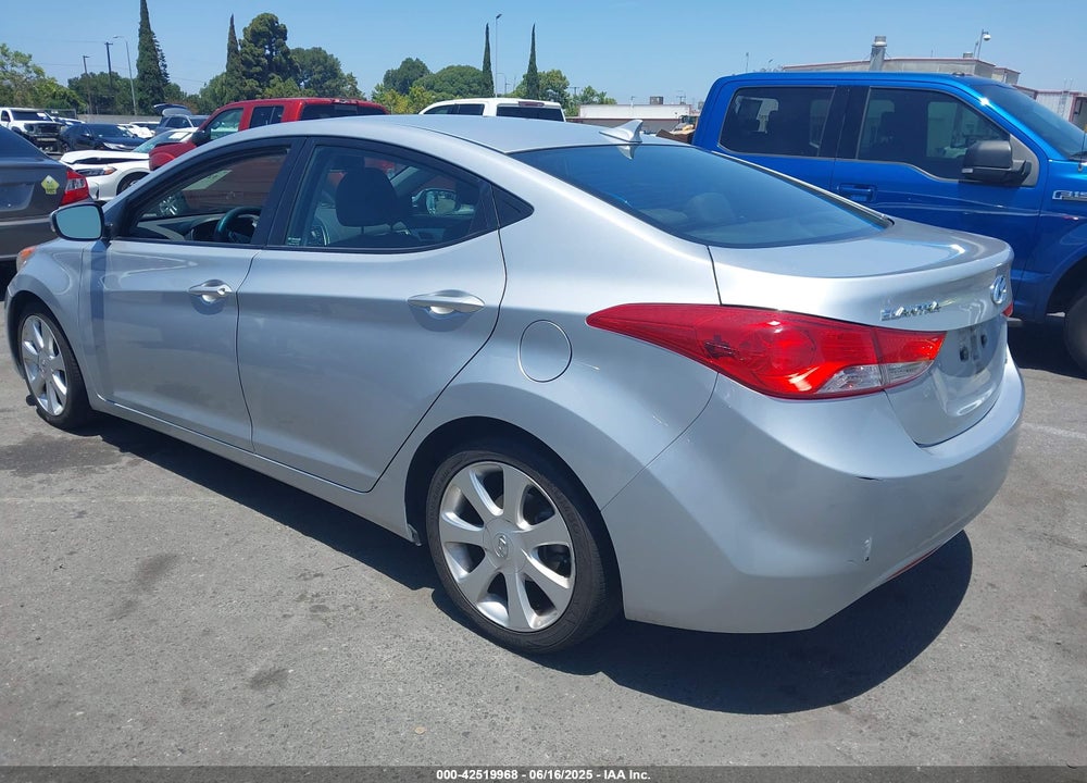 2013 HYUNDAI ELANTRA VIN: 5NPDH4AE8DH299421