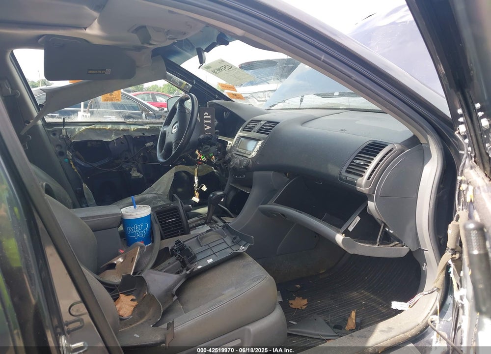 2007 HONDA ACCORD VIN: 1HGCM66587A092049
