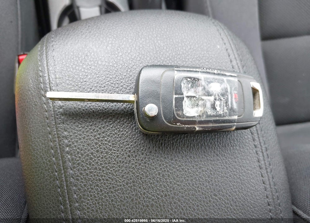 2014 CHEVROLET CRUZE VIN: 1G1PC5SB2E7365255