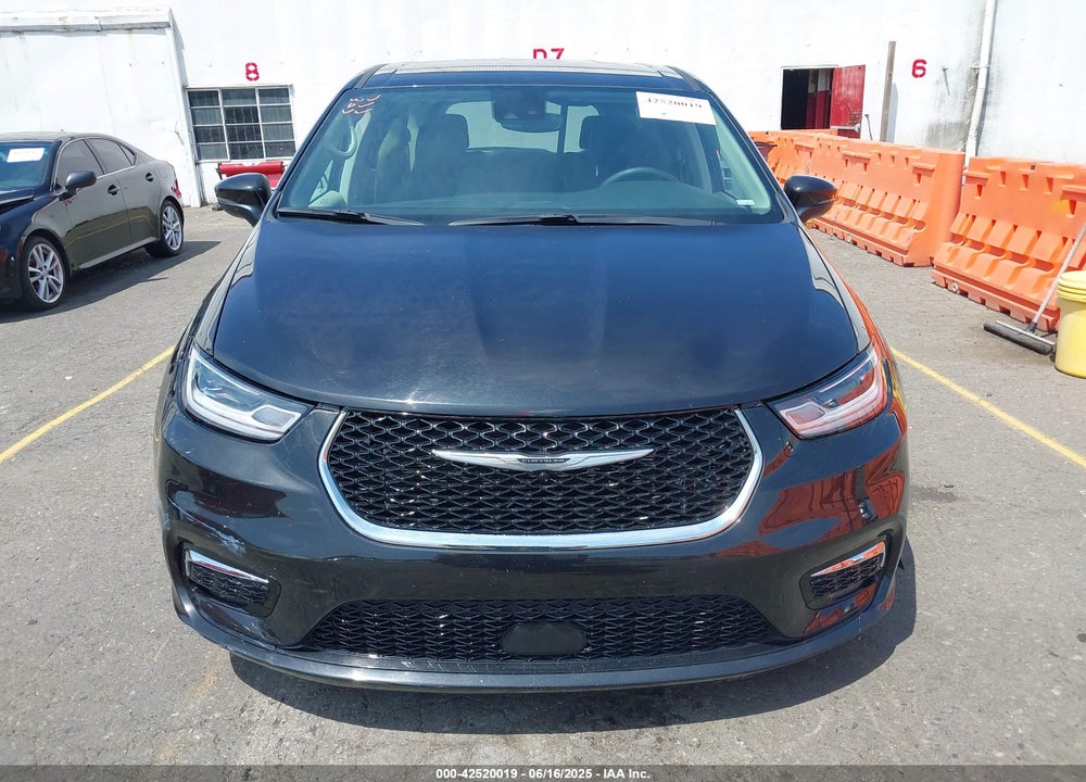 2023 CHRYSLER PACIFICA VIN: 2C4RC1BG8PR627642