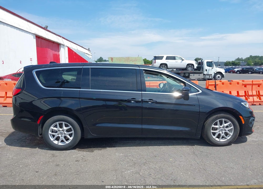 2023 CHRYSLER PACIFICA VIN: 2C4RC1BG8PR627642