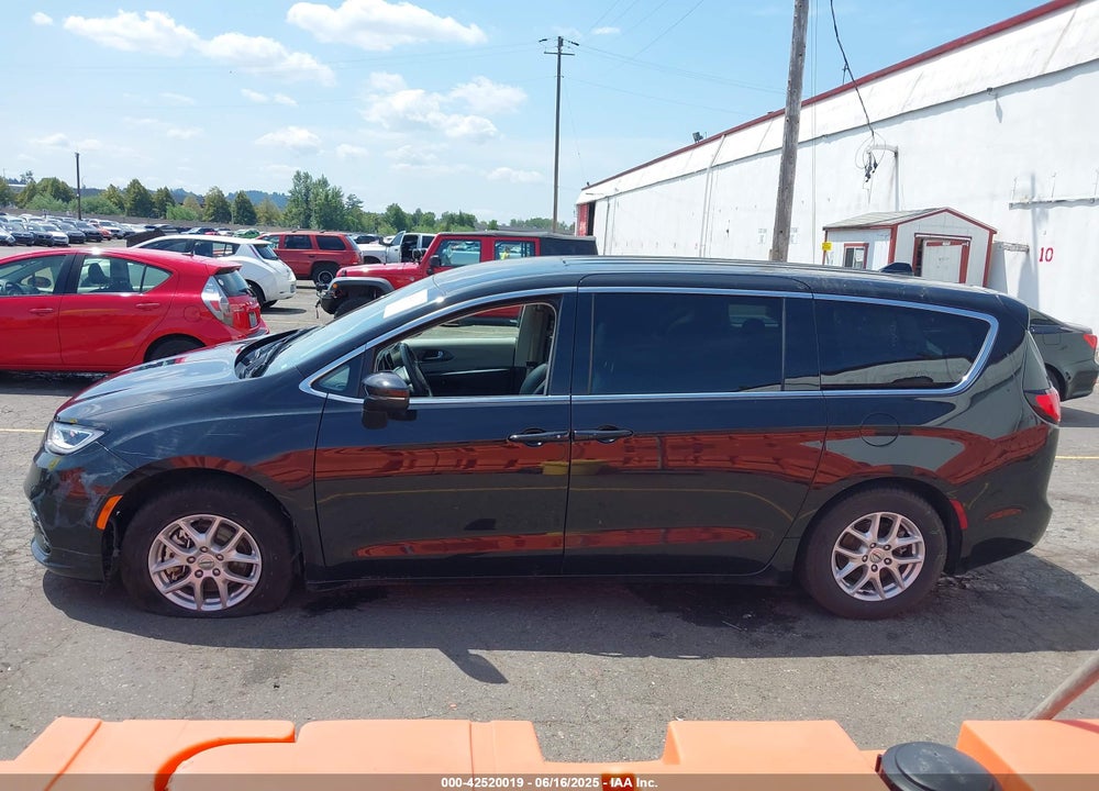 2023 CHRYSLER PACIFICA VIN: 2C4RC1BG8PR627642