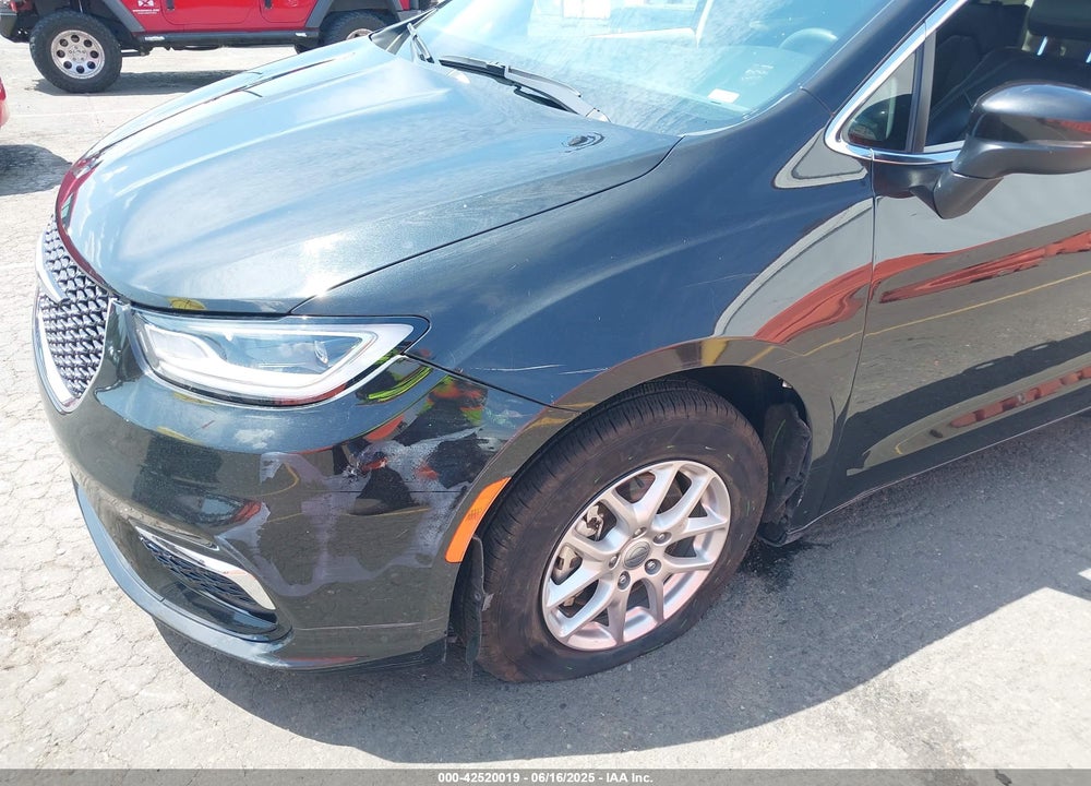 2023 CHRYSLER PACIFICA VIN: 2C4RC1BG8PR627642