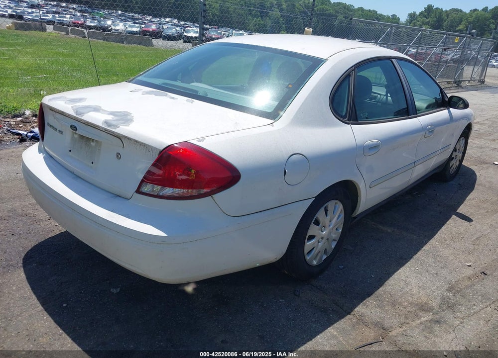 2006 FORD TAURUS SE VIN: 1FAFP53226A252857