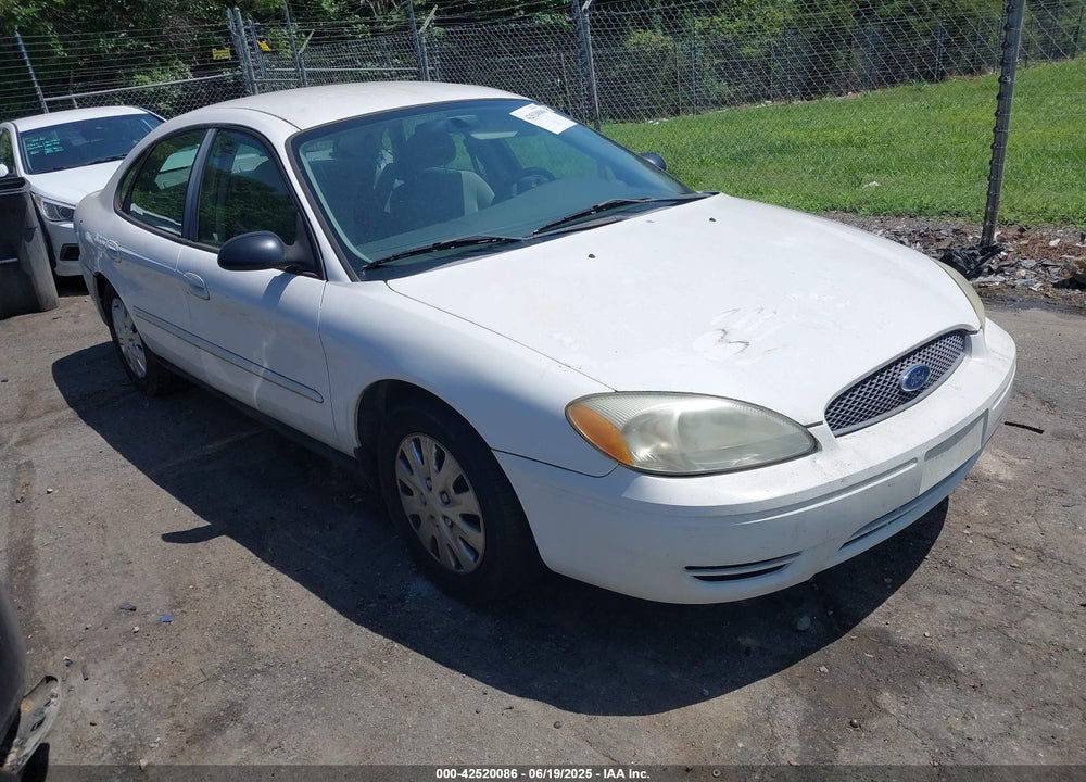 2006 FORD TAURUS SE VIN: 1FAFP53226A252857