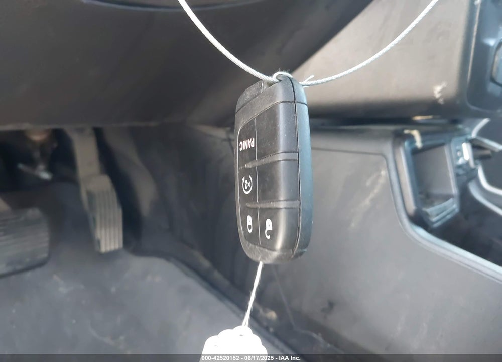 2018 JEEP RENEGADE VIN: ZACCJABBXJPJ62242