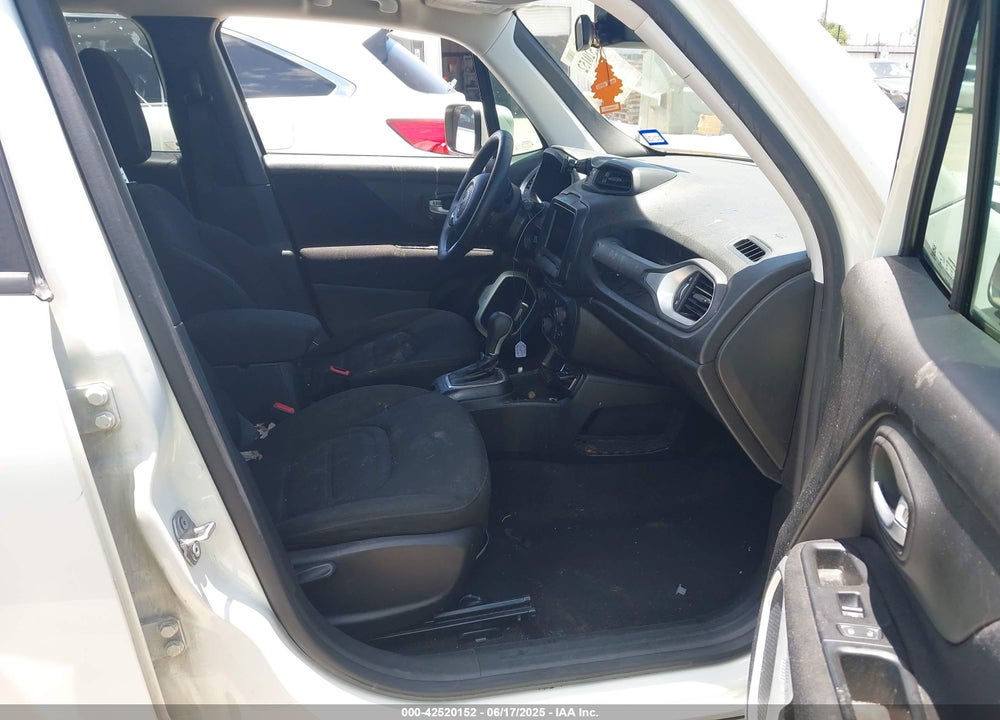 2018 JEEP RENEGADE VIN: ZACCJABBXJPJ62242