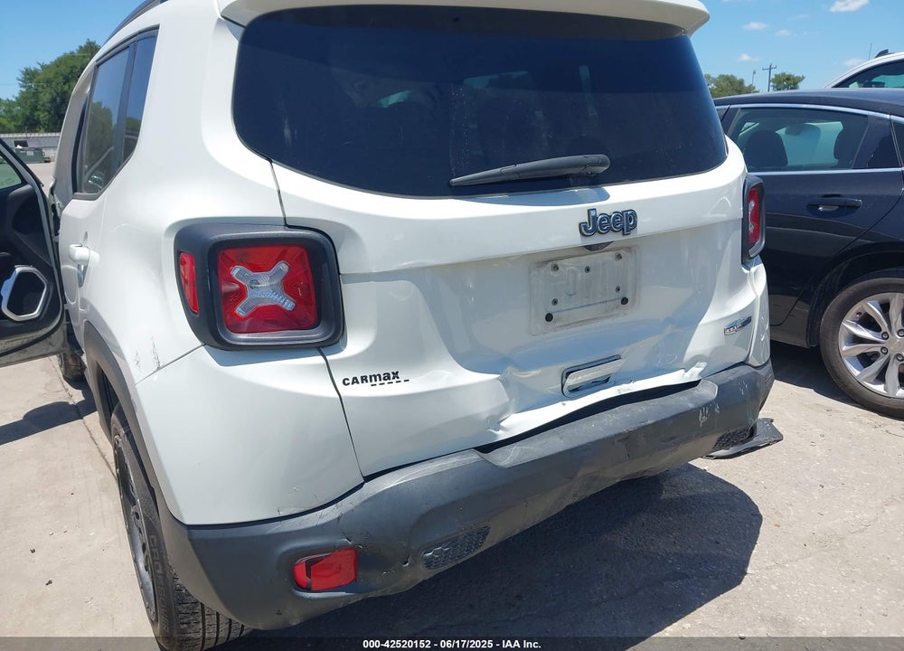 2018 JEEP RENEGADE VIN: ZACCJABBXJPJ62242