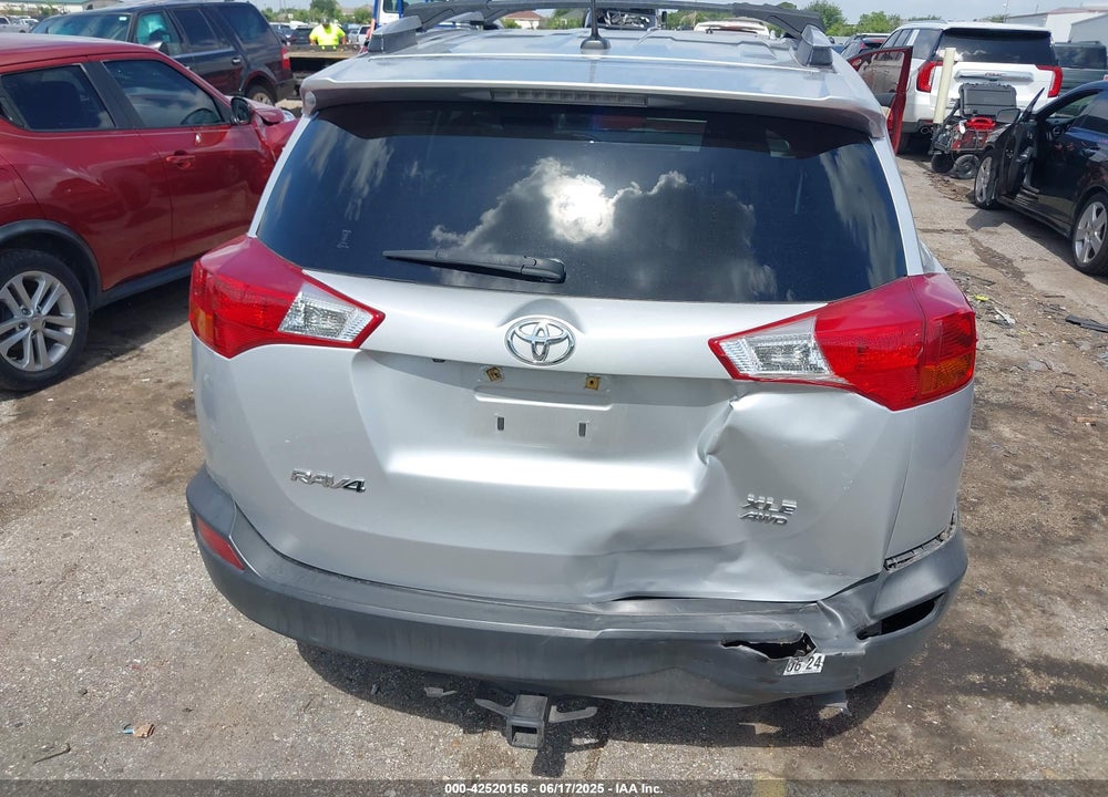 2015 TOYOTA RAV4 VIN: JTMRFREV9FD155887