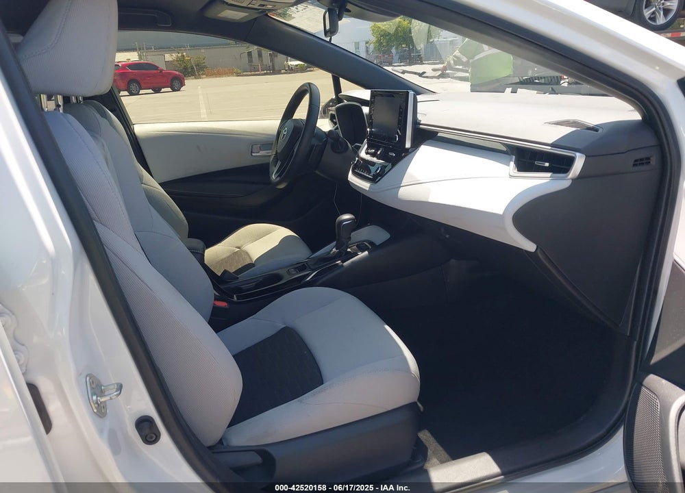2022 TOYOTA COROLLA SE VIN: JTND4MBE9N3186581