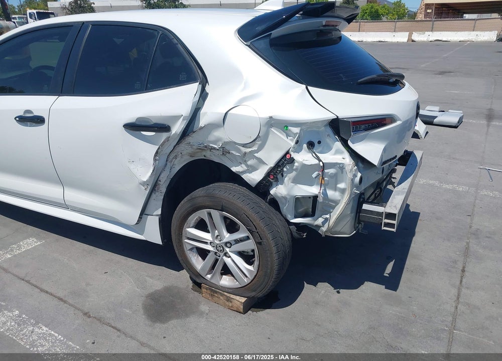 2022 TOYOTA COROLLA SE VIN: JTND4MBE9N3186581