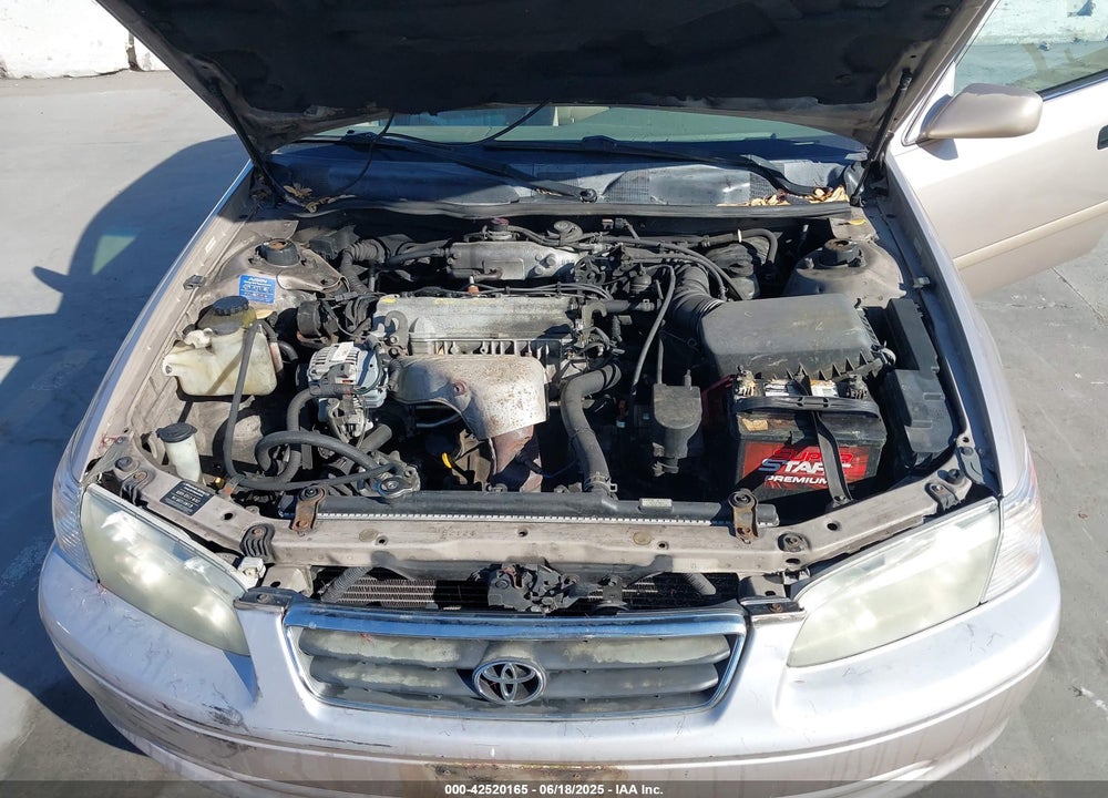 2001 TOYOTA CAMRY VIN: 4T1BG22K71U830639