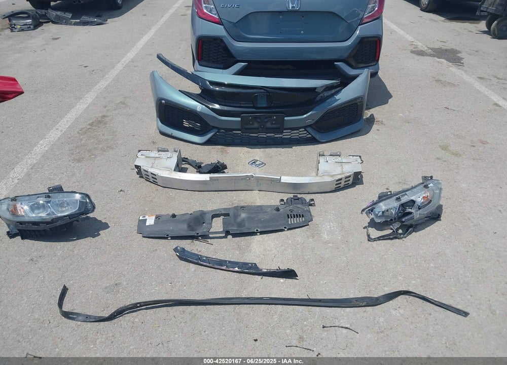 2019 HONDA CIVIC LX VIN: SHHFK7H32KU224790