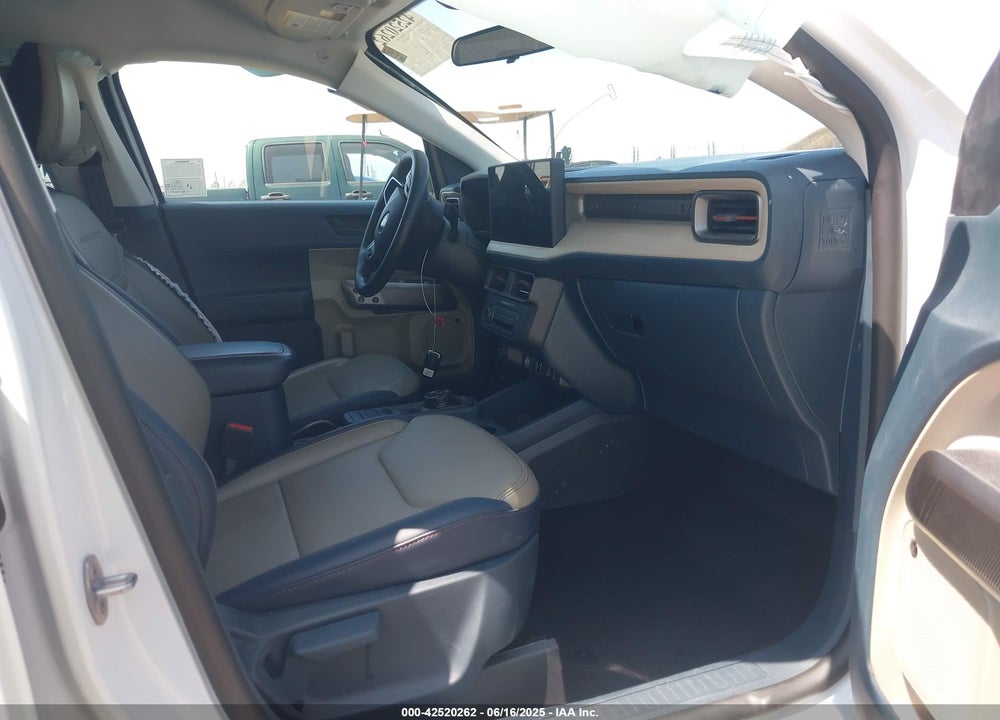 2025 FORD MAVERICK VIN: 3FTTW8S38SRA33106