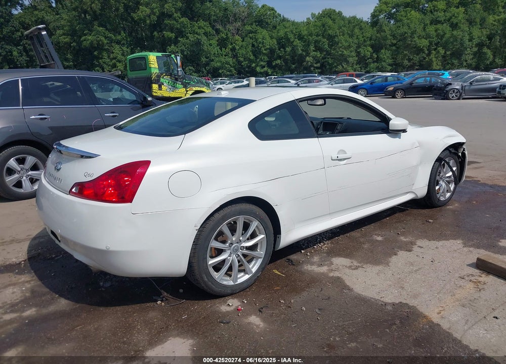 2014 INFINITI Q60 VIN: JN1CV6EL6EM131103