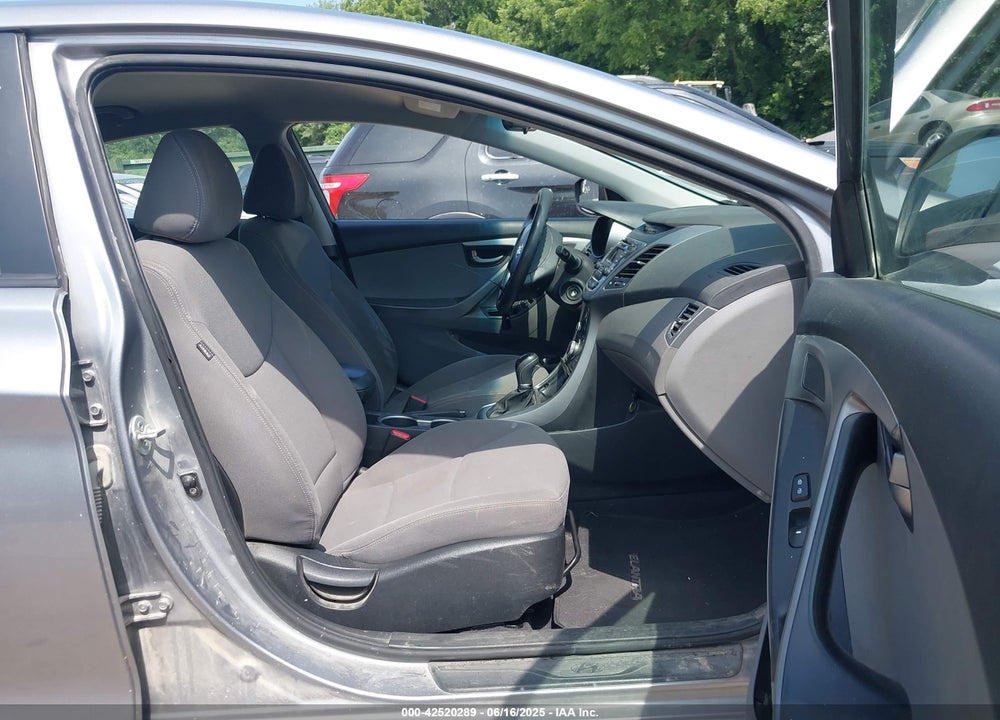 2014 HYUNDAI ELANTRA VIN: KMHDH4AE9EU087758