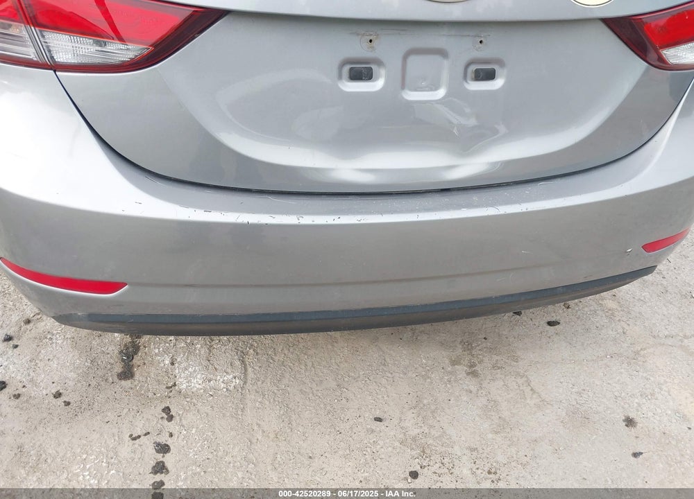 2014 HYUNDAI ELANTRA VIN: KMHDH4AE9EU087758
