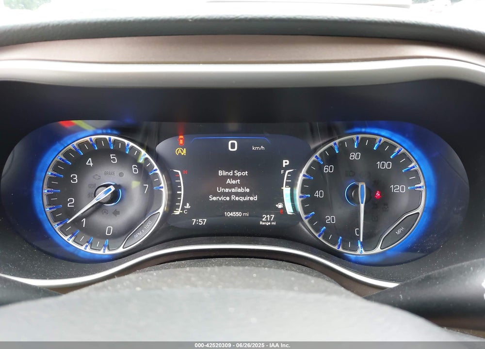 2018 CHRYSLER PACIFICA TOURING L VIN: 2C4RC1BGXJR338043