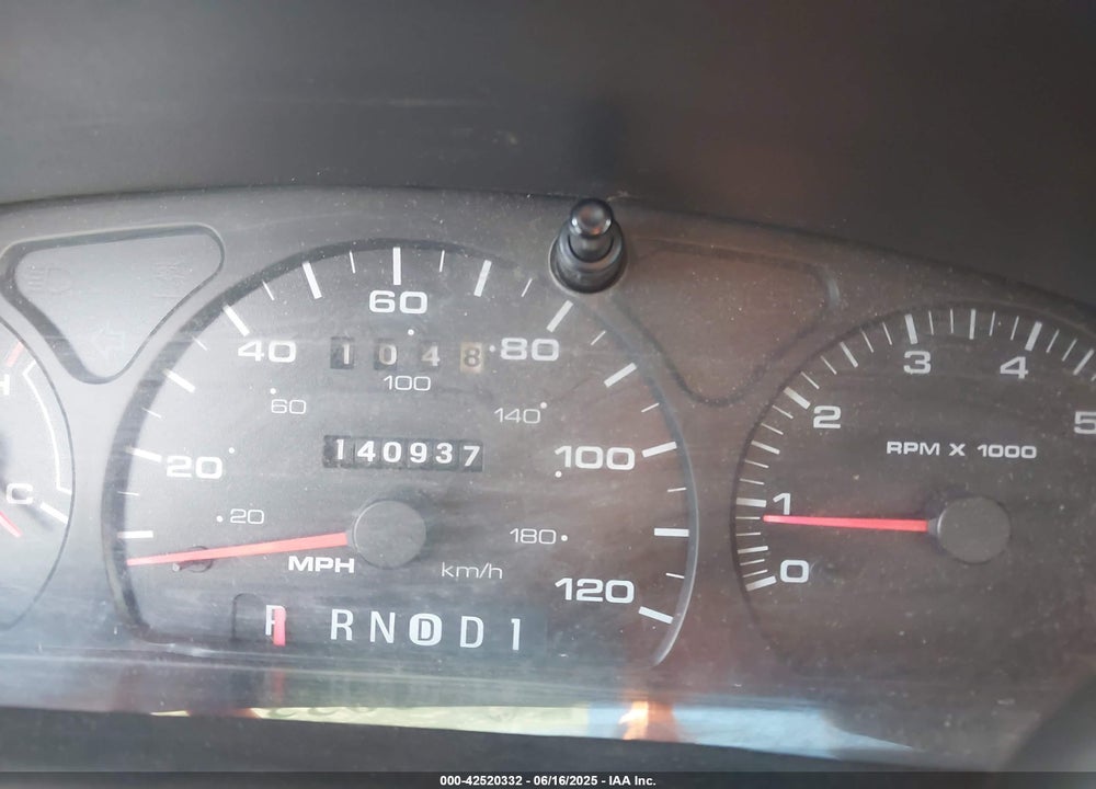 2003 FORD TAURUS SE VIN: 1FAFP58SX3A245997