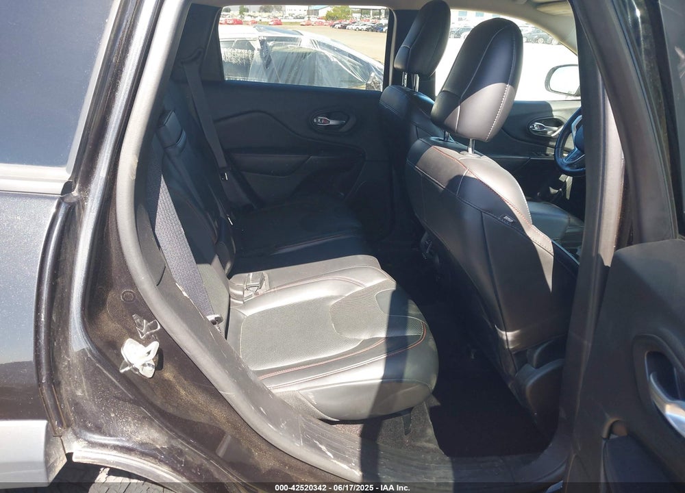2016 JEEP CHEROKEE VIN: 1C4PJMBB9GW179051