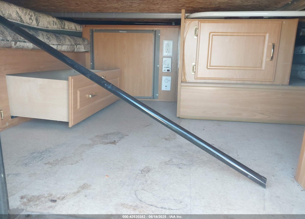 2002 COLEMAN BAYSIDE POP UP CAMPER VIN: 4CP678H1727231927
