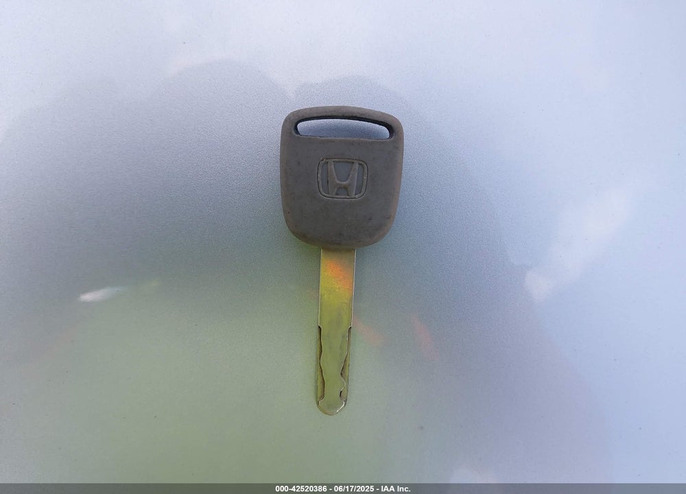 2008 HONDA CIVIC VIN: 2HGFG12868H566591