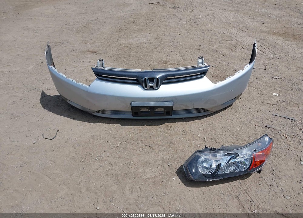 2008 HONDA CIVIC VIN: 2HGFG12868H566591