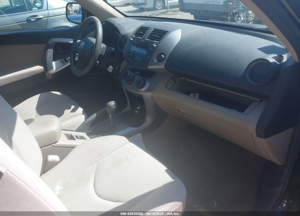 2008 TOYOTA RAV4 VIN: JTMBD33V286075622