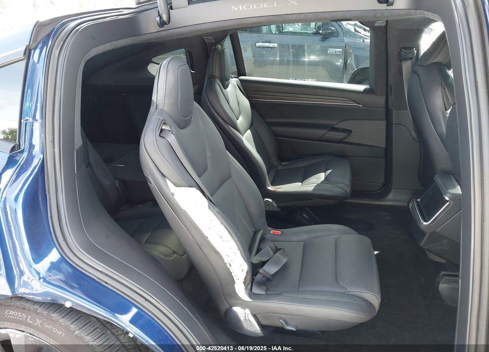 2024 TESLA MODEL X VIN: 7SAXCBE5XRF432411