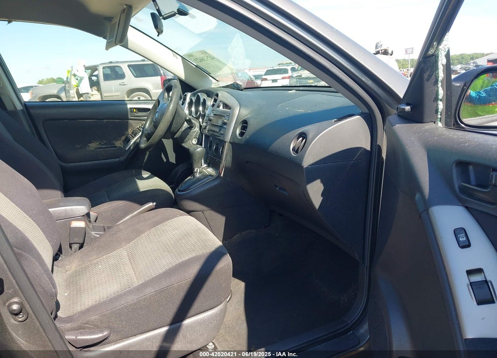 2007 TOYOTA MATRIX VIN: 2T1KR32E47C671504