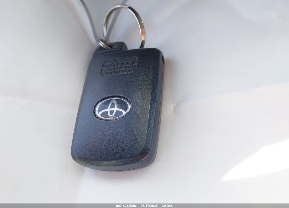 2017 TOYOTA COROLLA VIN: 5YFBURHE9HP596079